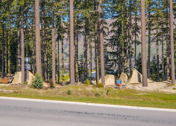 Annandale Lodge